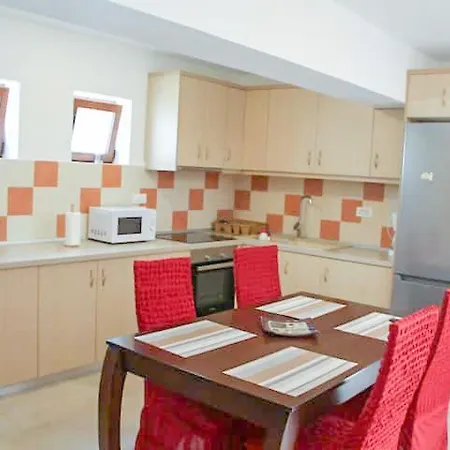 Apartment αριων Village &