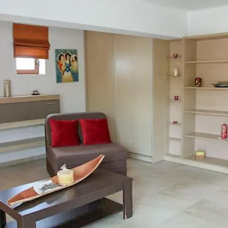 Apartment αριων Village &