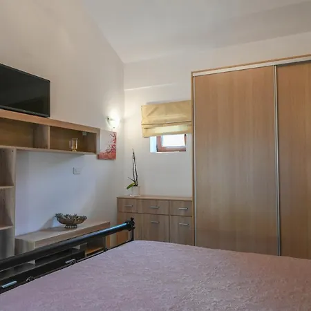 αριων Village & Apartment