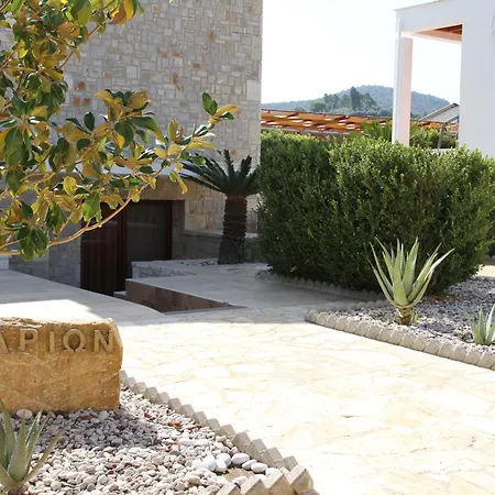 αριων Village & * Nafplio