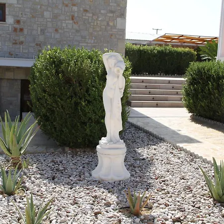 αριων Village & Nafplio