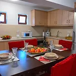 αριων Village & Apartment *