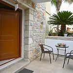 αριων Village & Apartment *
