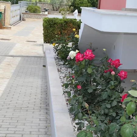 αριων Village & Apartamento *