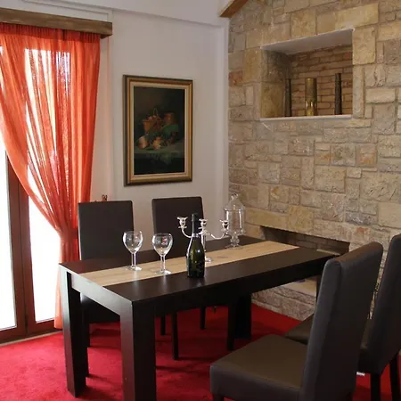 αριων Village & Apartamento *