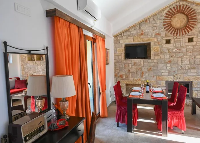 αριων Village &