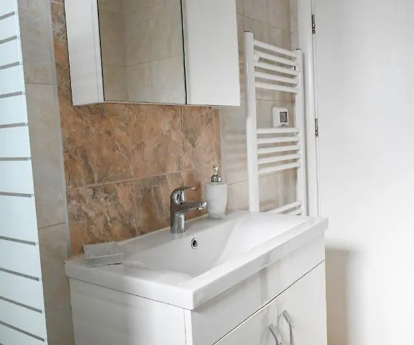 Apartamento αριων Village &