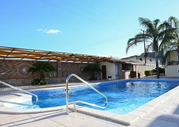 αριων Village & Apartamento Náuplia